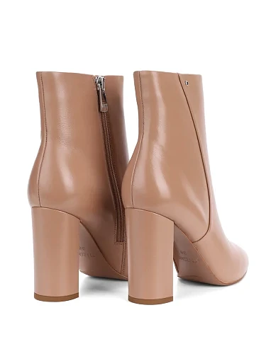 Жіночі черевики Attizzare шкіряні бежеві - фото 4 - Miraton