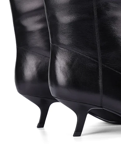 Жіночі чоботи шкіряні чорні - фото 2 - Miraton