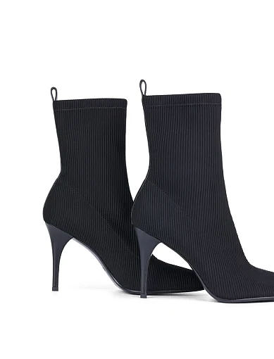 Жіночі черевики MIRATON тканинні чорні - фото 4 - Miraton