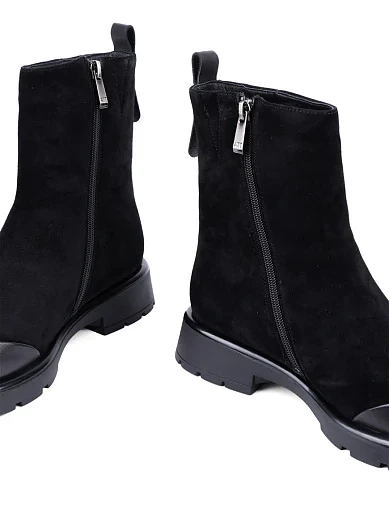 Жіночі черевики Attizzare велюрові чорні - фото 2 - Miraton