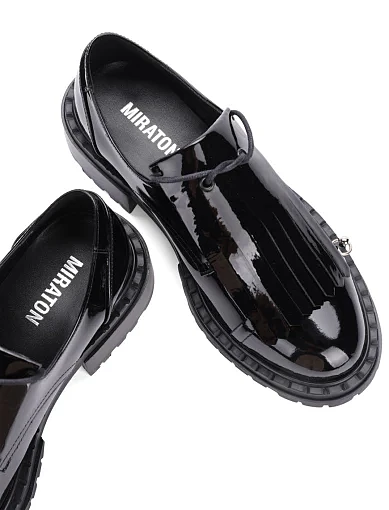 Женские туфли MIRATON из наплака черные - фото 2 - Miraton