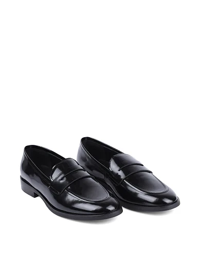 Жіночі туфлі MIRATON з масляної шкіри чорні - фото 3 - Miraton