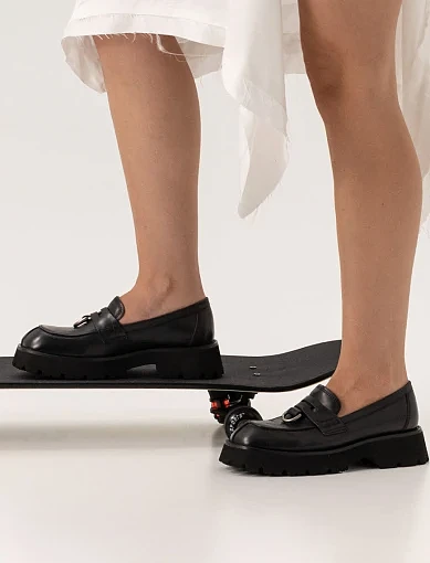 Жіночі туфлі MIRATON шкіряні чорні - фото 7 - Miraton