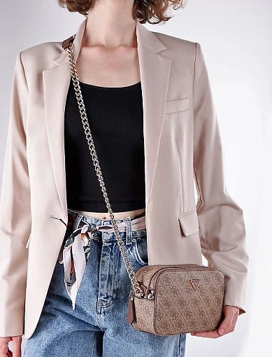 Жіноча сумка camera bag Guess з екошкіри бежева - фото 2 - Miraton