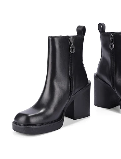 Жіночі черевики WINDSOR SMITH шкіряні чорні - фото 2 - Miraton