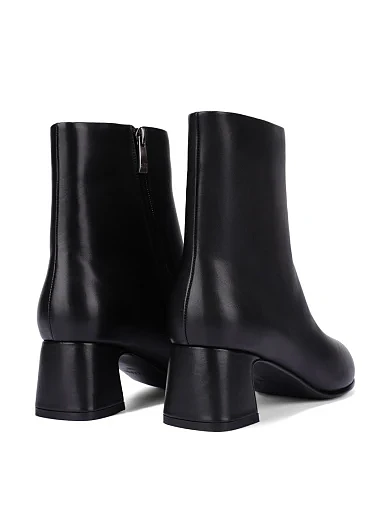 Жіночі черевики Attizzare шкіряні чорні - фото 4 - Miraton