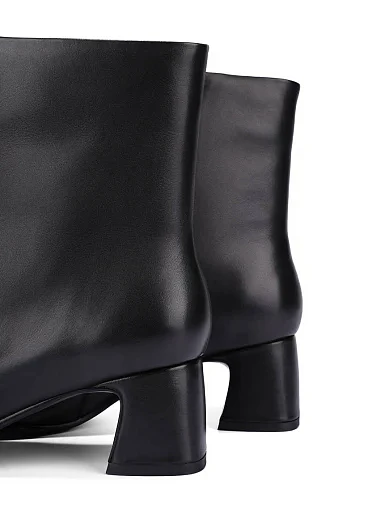 Жіночі черевики Attizzare шкіряні чорні - фото 5 - Miraton