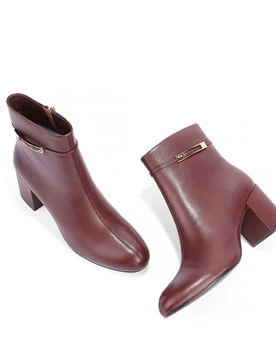 Жіночі черевики Attizzare шкіряні коричневі - фото 2 - Miraton