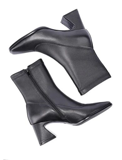 Жіночі черевики MIRATON шкіряні чорні - фото 2 - Miraton