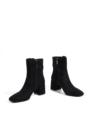 Жіночі черевики Attizzare велюрові чорні - фото 2 - Miraton