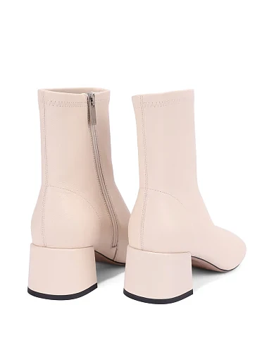 Жіночі черевики MIRATON шкіряні рисового кольору - фото 5 - Miraton