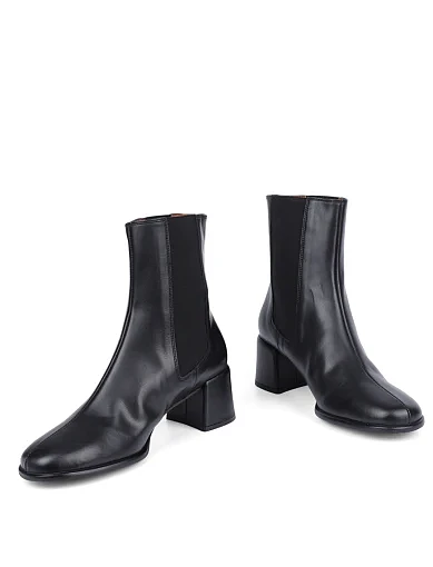 Жіночі черевики Angel Alarcon шкіряні чорні(25566-469A) - фото 2 - Miraton