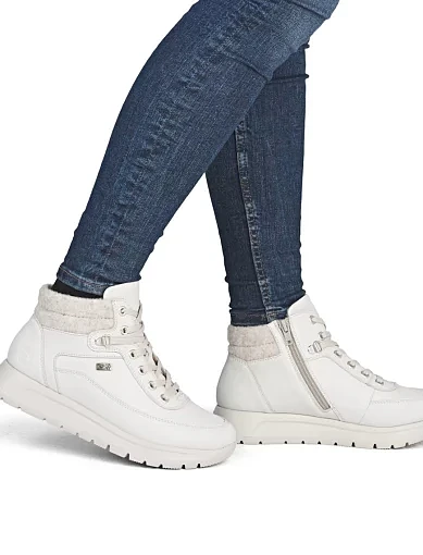 Жіночі черевики Rieker з екошкіри бежеві - фото 9 - Miraton