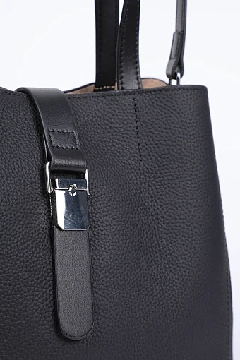 Женская сумка кожаная черная - фото 4 - Miraton