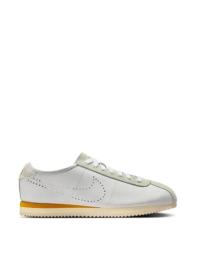 Жіночі кросівки Nike Cortez шкіряні бежеві фото 1