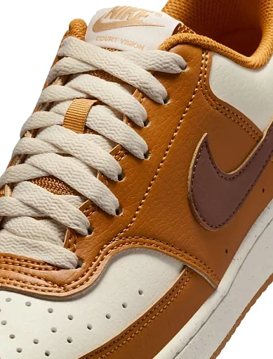 Жіночі кеди Nike COURT VISION з екошкіри помаранчеві - фото 7 - Miraton