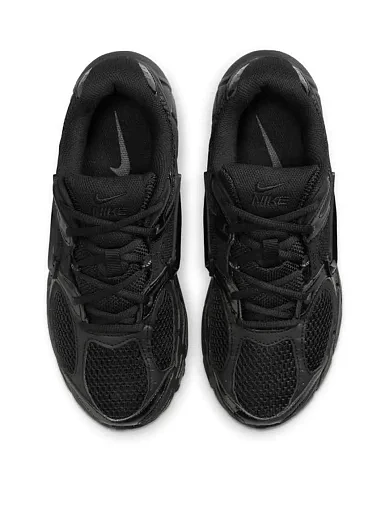 Жіночі кросівки Nike V5 Rnr текстильні чорні - фото 5 - Miraton