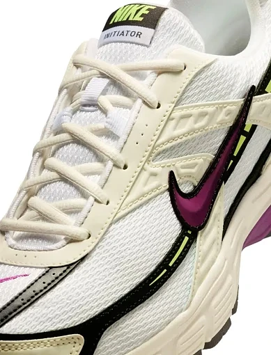 Жіночі кросівки Nike Initiator з екошкіри бежеві - фото 7 - Miraton