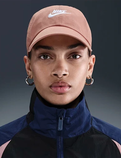  Nike - фото 1 - Miraton