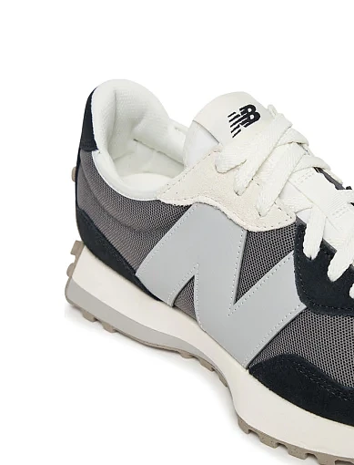 Жіночі кросівки New Balance 327 замшеві чорні - фото 6 - Miraton