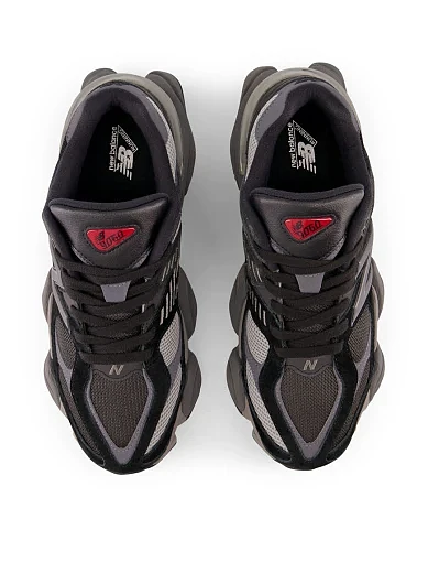 Кросівки New Balance 9060 замшеві чорні - фото 3 - Miraton