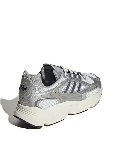Жіночі кросівки Adidas OZMILLEN з екошкіри сірі - фото 3 - Miraton