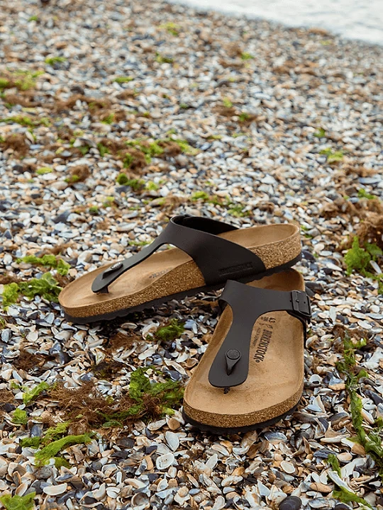 Birkenstock и Colors of California – яркие тренды этого лета