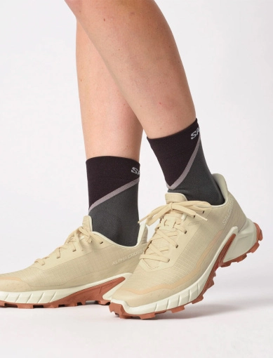 Жіночі кросівки Salomon з тканини бежеві фото 1