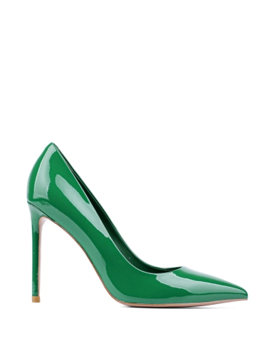 Жіночі туфлі з гострим носком зелені лакові фото 1