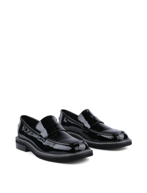 Жіночі туфлі лофери Miraton чорні H1901-9-1