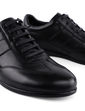 Мужские кроссовки Miguel Miratez черные 8313A-839-A8